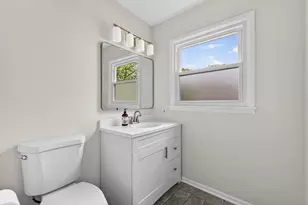 262 S 19th St, Saint Charles, IL 60174 - Photo 20
