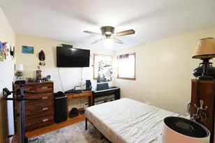 5948 S Karlov Ave, Chicago, IL 60629 - Photo 22