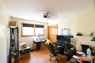 5948 S Karlov Ave, Chicago, IL 60629 - Photo 20
