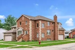 5900 W 90th St, Oak Lawn, IL 60453 - Photo 1