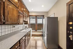 707 W Bittersweet Pl, Chicago, IL 60613 - Photo 12