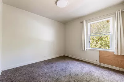 652 E 105th Place, Chicago, IL 60628 - Photo 10