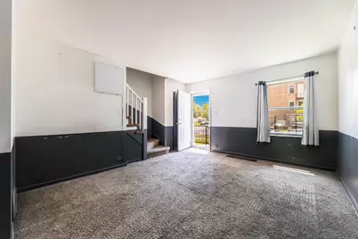652 E 105th Place, Chicago, IL 60628 - Photo 2