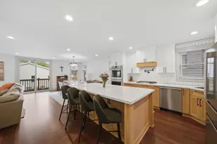 6057 N Tripp Ave, Chicago, IL 60646 - Photo 8