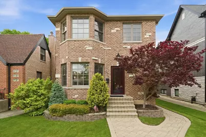 6057 N Tripp Avenue, Chicago, IL 60646 - Photo 1