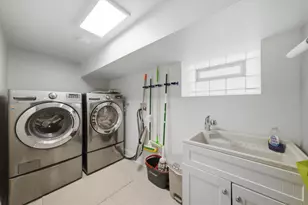 6057 N Tripp Ave, Chicago, IL 60646 - Photo 36