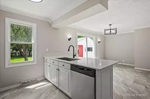 604 Rome Ave, Rockford, IL 61107 - Photo 6