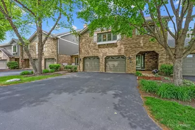 65 Country Club Drive, Bloomingdale, IL 60108 - Photo 1
