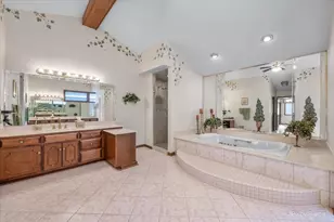 65 Country Club Dr, Bloomingdale, IL 60108 - Photo 22