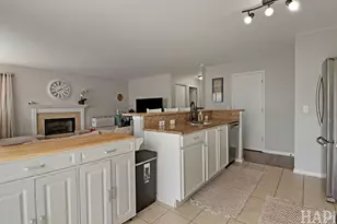 346 Prairie Mist Dr, Round Lake, IL 60073 - Photo 12