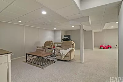 346 Prairie Mist Drive, Round Lake, IL 60073 - Photo 22