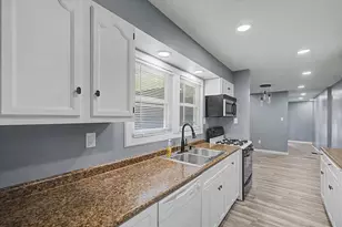 4210 E Park Ln, Decatur, IL 62521 - Photo 6