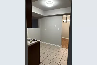 207 W Park Avenue #204, Libertyville, IL 60048 - Photo 4