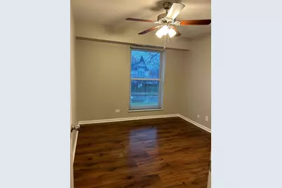 207 W Park Avenue #204, Libertyville, IL 60048 - Photo 8