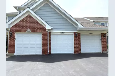 258 Odlum Court #258, Schaumburg, IL 60194 - Photo 2