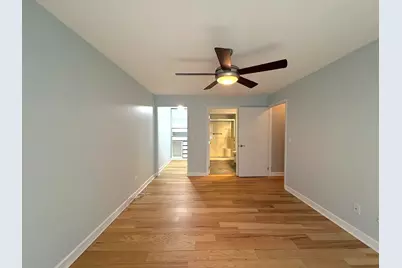 258 Odlum Court #258, Schaumburg, IL 60194 - Photo 8