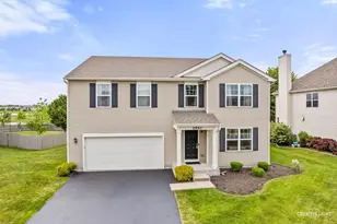 2951 Grande Trail, Yorkville, IL 60560 - Photo 2