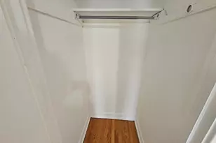 2454 W Catalpa Ave, Chicago, IL 60625 - Photo 14