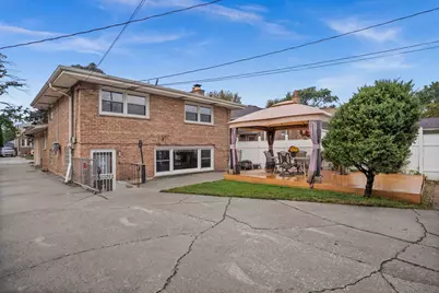 13041 S Muskegon Avenue, Chicago, IL 60633 - Photo 4