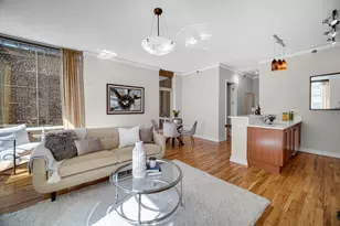 170 W Polk St, Chicago, IL 60605 - Photo 4