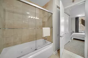 170 W Polk St, Chicago, IL 60605 - Photo 18