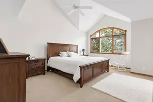 2255 Durand Dr, Downers Grove, IL 60515 - Photo 12