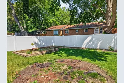 416 W Bluff Street, Streator, IL 61364 - Photo 22