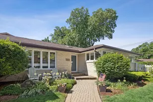 116 E Adams St, Elmhurst, IL 60126 - Photo 1