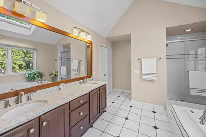 2103 Nachtman Court, Wheaton, IL 60187 - Photo 14