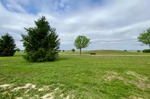 1617 Peppermill Ln, Champaign, IL 61822 - Photo 2