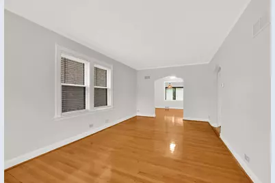 6219 N Lenox Avenue, Chicago, IL 60646 - Photo 4