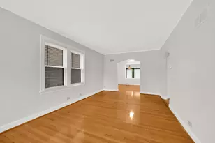 6219 N Lenox Ave, Chicago, IL 60646 - Photo 4
