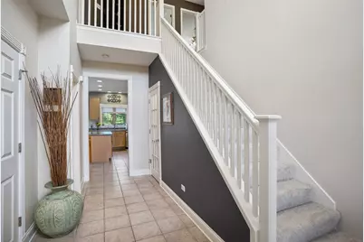 497 Widgeon Lane, Bloomingdale, IL 60108 - Photo 2
