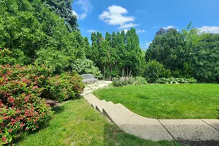 206 Imperial Dr, Bloomington, IL 61701 - Photo 4