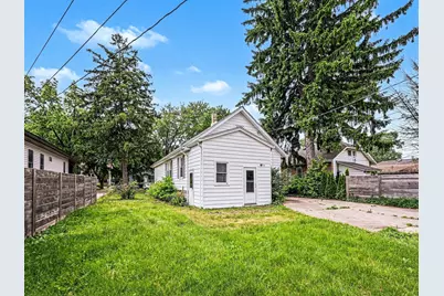 1094 Walter Avenue, Des Plaines, IL 60016 - Photo 16