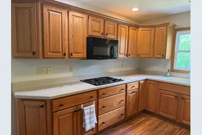 323 Bailey Court, Princeton, IL 61356 - Photo 10