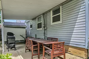 1910 Gabriel Ave, Zion, IL 60099 - Photo 26