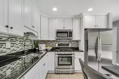 1910 Gabriel Avenue, Zion, IL 60099 - Photo 6