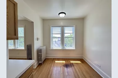 2856 W Cullom Avenue #3, Chicago, IL 60618 - Photo 8