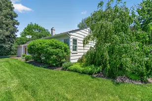 69 Central Ave, Aurora, IL 60506 - Photo 28