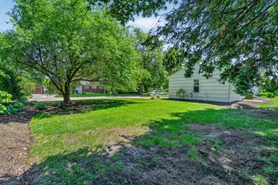 69 Central Avenue, Aurora, IL 60506 - Photo 36