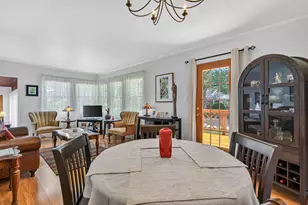 69 Central Ave, Aurora, IL 60506 - Photo 8