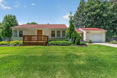 69 Central Avenue, Aurora, IL 60506 - Photo 1