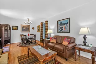 69 Central Ave, Aurora, IL 60506 - Photo 6