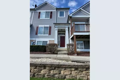 132 Enclave Circle #B, Bolingbrook, IL 60440 - Photo 1