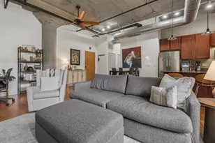 3963 W Belmont Ave, Chicago, IL 60618 - Photo 8