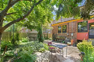 2738 W Fitch Ave, Chicago, IL 60645 - Photo 26