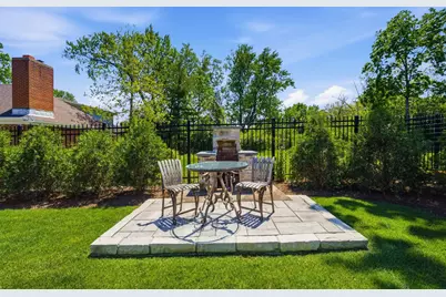 9430 Nashville Avenue, Morton Grove, IL 60053 - Photo 24