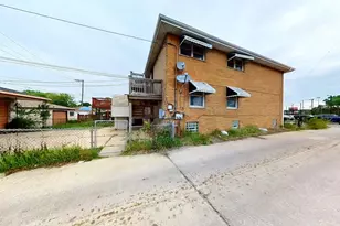 7448 S Maplewood Ave, Chicago, IL 60629 - Photo 2