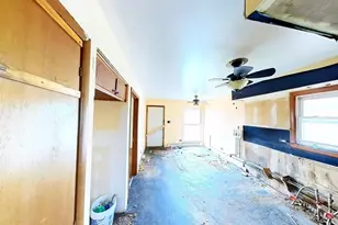 7448 S Maplewood Ave, Chicago, IL 60629 - Photo 6